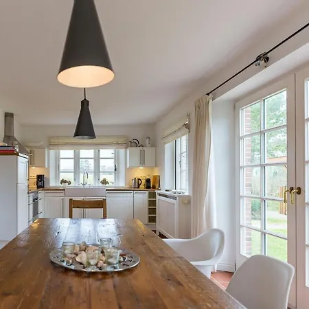 Haus Traumstrasse Holiday home *