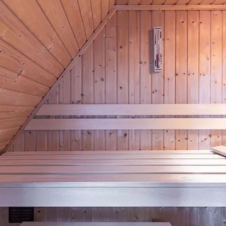 Haus Traumstrasse Feriehus Hedehusum